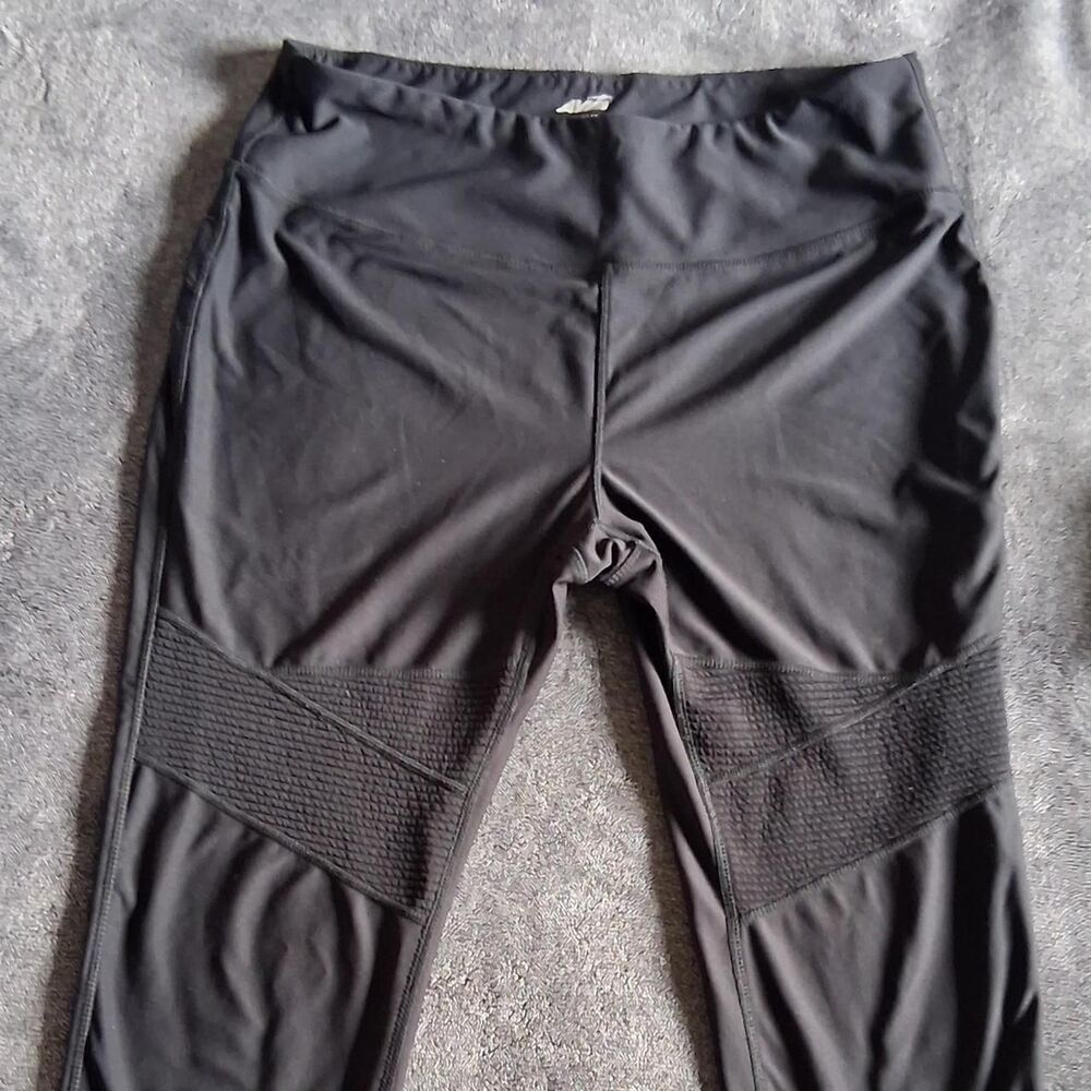 Avia Women's Black Leggings